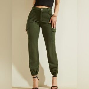 NWT Guess ECO Bowie Chino Cargo Pants Army Green‎ Size29